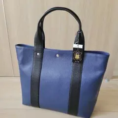 エルベシャプリエトートバッグ 舟型 M ネイビー×モカ 707C - メルカリ