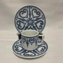 カップ&ソーサー　ケーキプレート　セット　✨新品未使用品✨　フェリシモ購入のサムネイル
