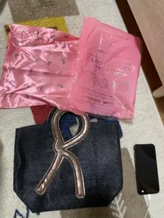 非売品/Roberta di Camerinoお洒落トートバッグと巾着2点SET