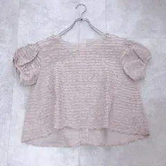 【極美品✨】カネコイサオ 半袖 ブラウス ピコフリル　 パフスリーブ ピンクのサムネイル