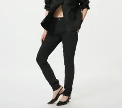 Item thumbnail for item 4bd3d72c-7f53-4fb6-9898-9372542ee48d