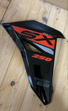 Vストローム250sx 純正サイドカウル 左右セット - メルカリ