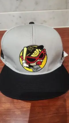 【新品未使用】ヒステリックミニ タイガース コラボ キャップ Lサイズ グレー