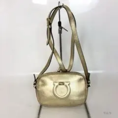 Salvatore Ferragamo サルヴァトーレ・フェラガモ ガンチーニ柄