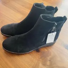 Item thumbnail for item 2b473ba4-0939-425e-bbc7-9f5034637263