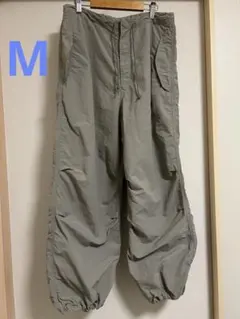 GU パラシュートパンツ ナイロンワイドパンツ メンズM