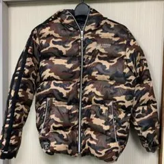 男児用迷彩柄フード付きジャンパー