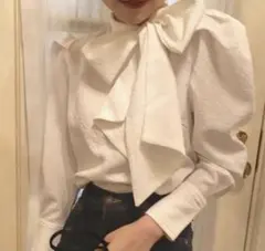 Bibiy. リボンブラウス RIBBON CUFFS BLOUSE