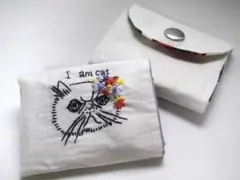 猫刺繍ジュエリーポーチ