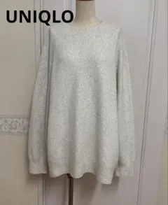 ユニクロ　3Dスフレーンクルーネックセーター