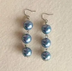 ♥️アッシュブルーの連パールゆらゆらピアス♪　ハンドメイド