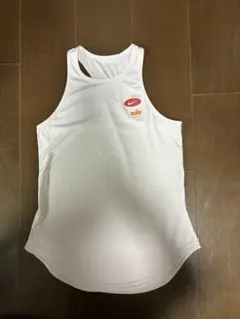 ナイキ　タンクトップ　Sサイズ