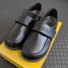 ムーンスター　子供用　キッズ　フォーマルシューズ マジックテープ式