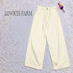 ローリーズファーム　ストレートデニム　ワイドパンツ　カジュアル　美品　Mサイズ