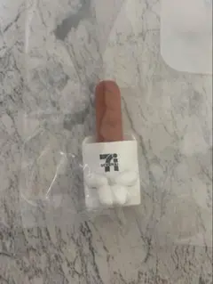 セブンイレブン まちぼうけ BIGポークフランク ガチャガチャ