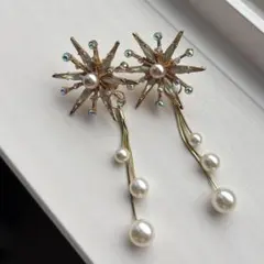星形パールイヤリング　ウェディング　ウェディングアクセサリー