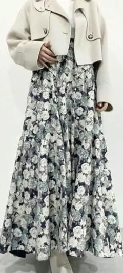 ココディール ヴィンテージフラワーボリュームスカート ロング　マキシ丈