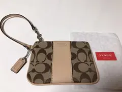 新品　COACH コーチ  リストレット　ポーチ　シグネチャー　ジャカード