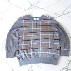 【美品】オンワード樫山 ウール100％ 薄手ニット セーター グレー チェック柄