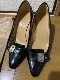 HERMES エルメス パンプス ブラック 37のサムネイル