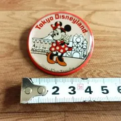 ○ディズニー レトロ 6周年 アニバーサリー 缶バッジ 絵柄 - メルカリ
