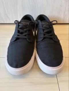 NIKE SB ZOOM JANOSKI CNVS RM US 9.5のサムネイル