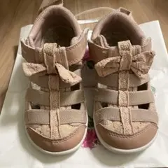 Item thumbnail for item 118bc848-93e9-4219-a75b-d828e5f40c6c