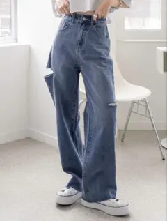 DAZY ワイドレッグジーンズ ダメージデザイン