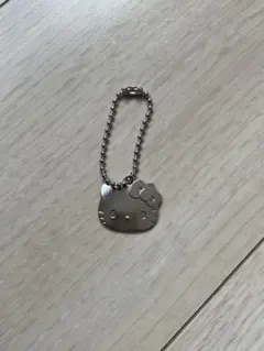 ハローキティ50周年記念チャーム