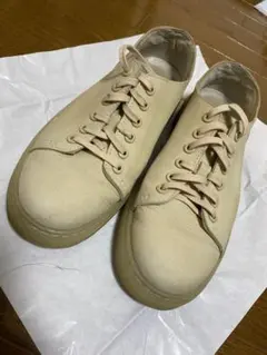 Dr.Martens DANTE スエードUK8 ベージュのサムネイル