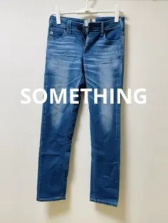 SOMETHING デニムパンツ ブルーのサムネイル