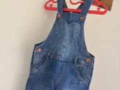 H &M ハート刺繍デニムオーバーオール