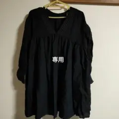ブラック Vネック チュニックシャツ2wayのサムネイル