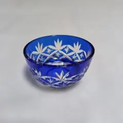 江戸切子 ぐい呑み 青色 菊繋ぎ文様