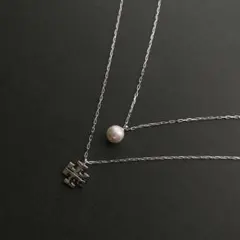 Tory Burch ダブルチェーン パール ロゴ ネックレスのサムネイル