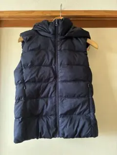 UNIQLO フード付きダウンベスト M ネイビー