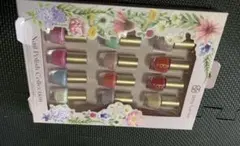 18本セットDaisy Fuentes ネイルポリッシュ マニキュアセット大容量