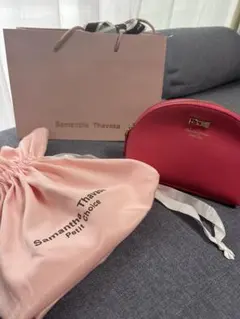 Samantha Thavasa ピンクポーチ クリスマスプレゼントに