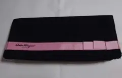 【新品】サルヴァトーレ・フェラガモ・パフューム クラッチバッグ風ポーチ