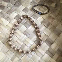 新品ハワイアンウッドビーズチョーカーとブレスレットのセット