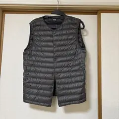 UNIQLO ウルトラライトダウンコンパクトベスト M グレー