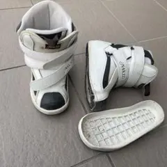 SNKRD スノーボードブーツ 子ども用 18cm