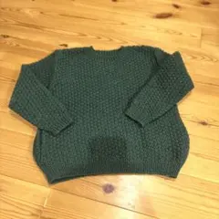 緑　グリーン　セーター　ニット