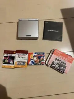 ゲームボーイアドバンスSP シルバー 本体とソフト付き