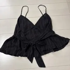 新品　ZARA ブラック裾フリル　前リボン付きビスチェ　L