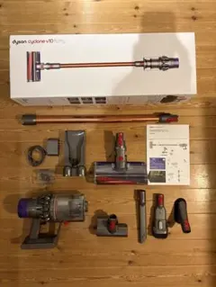 ［ジャンク］Dyson cyclone v10 本体と付属品