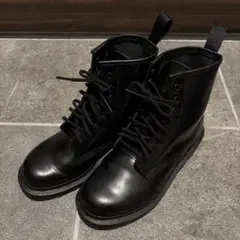 ドクターマーチン　8ホール　BLACK MONO 24cm（UK5）