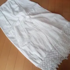 美品isoLaineペチパンツ白