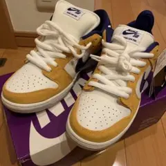 Item thumbnail for item ce825026-150f-4d08-a3a0-0ab27b49c5de