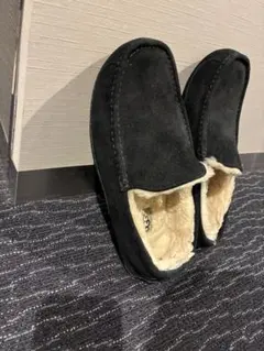2026年最新】ugg モカシン 25 黒の人気アイテム - メルカリ